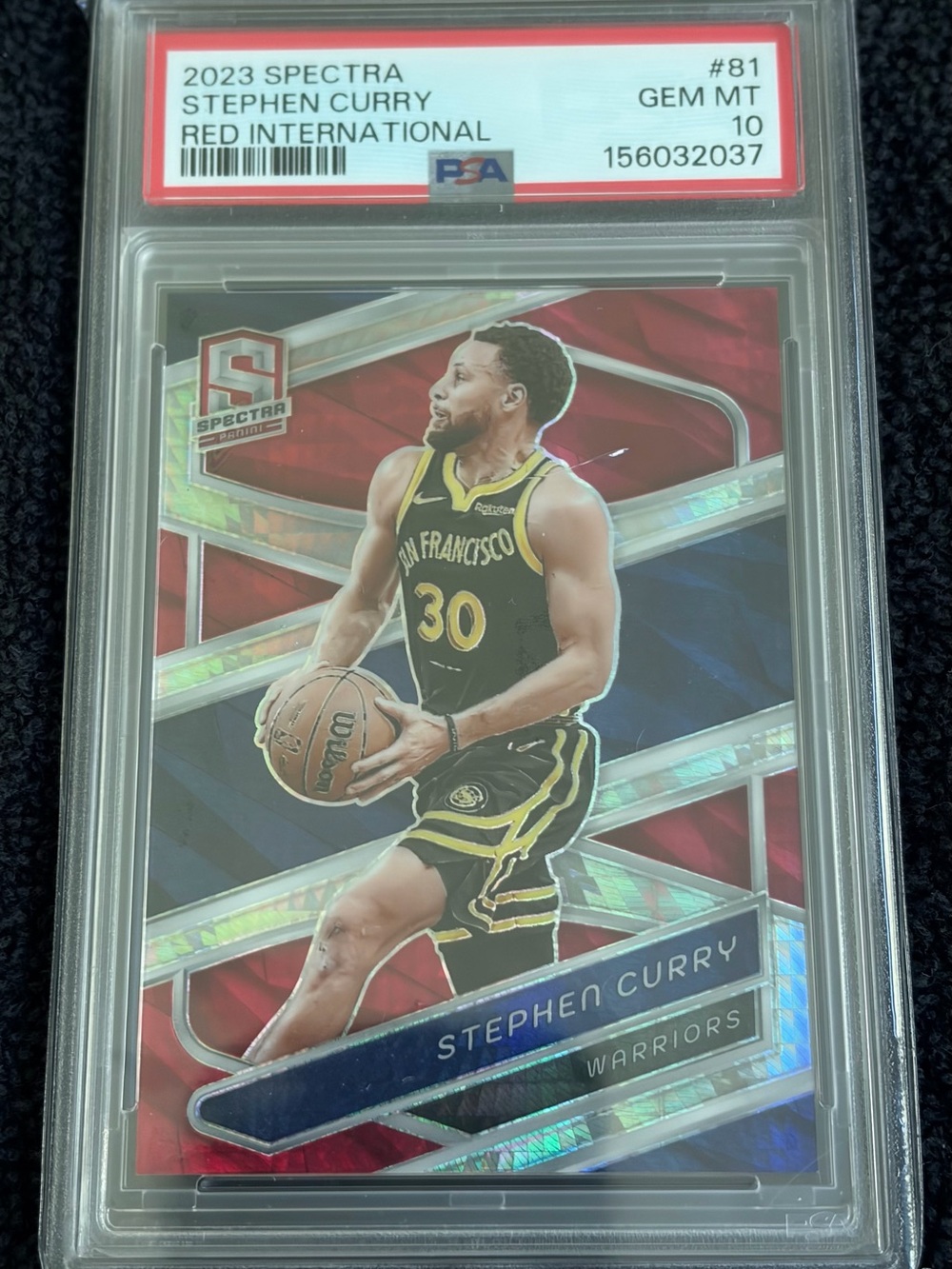2023-24 Panini Spectra Stephen Curry #81 Red International Prizm PSA 10 GM MT SP